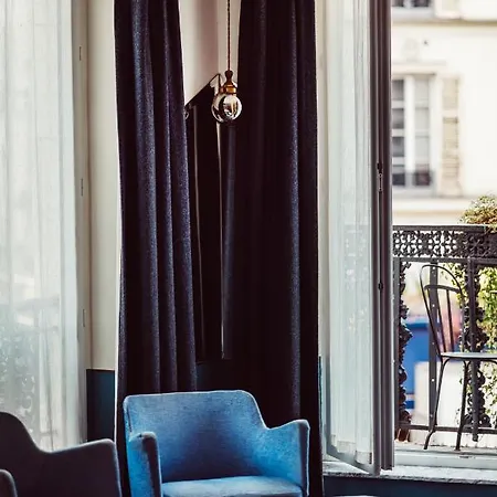 Panache Hotel 4*